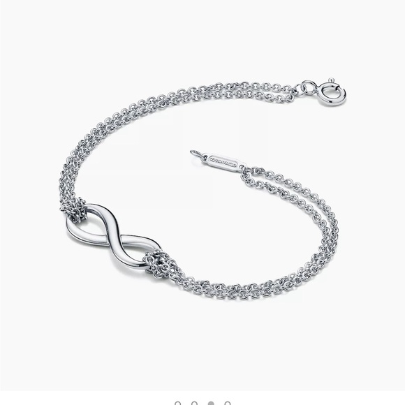 Tiffany & Co. Sterling Silver Infinity Bracelet w/ box, bag and ribbon ♾️ - Picture 5 of 8